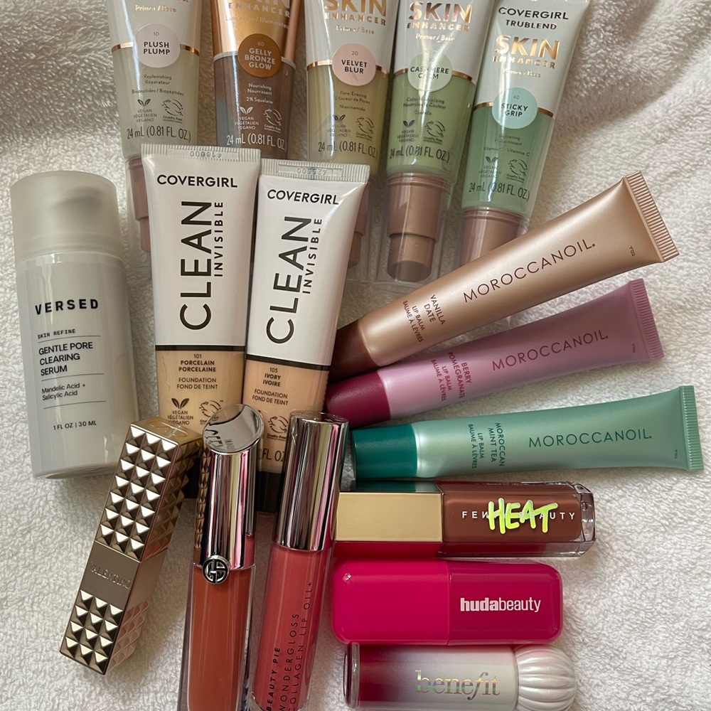 Mixed Makeup Bundle with primers, foundation, lip glosses and more.
